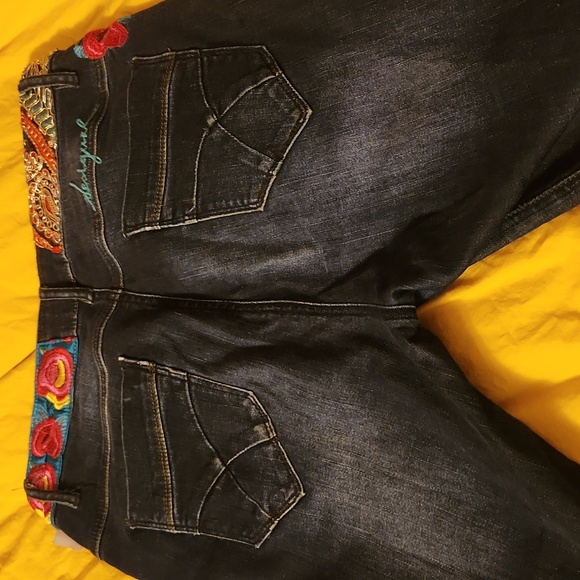 Jeans - Picture 6 of 6